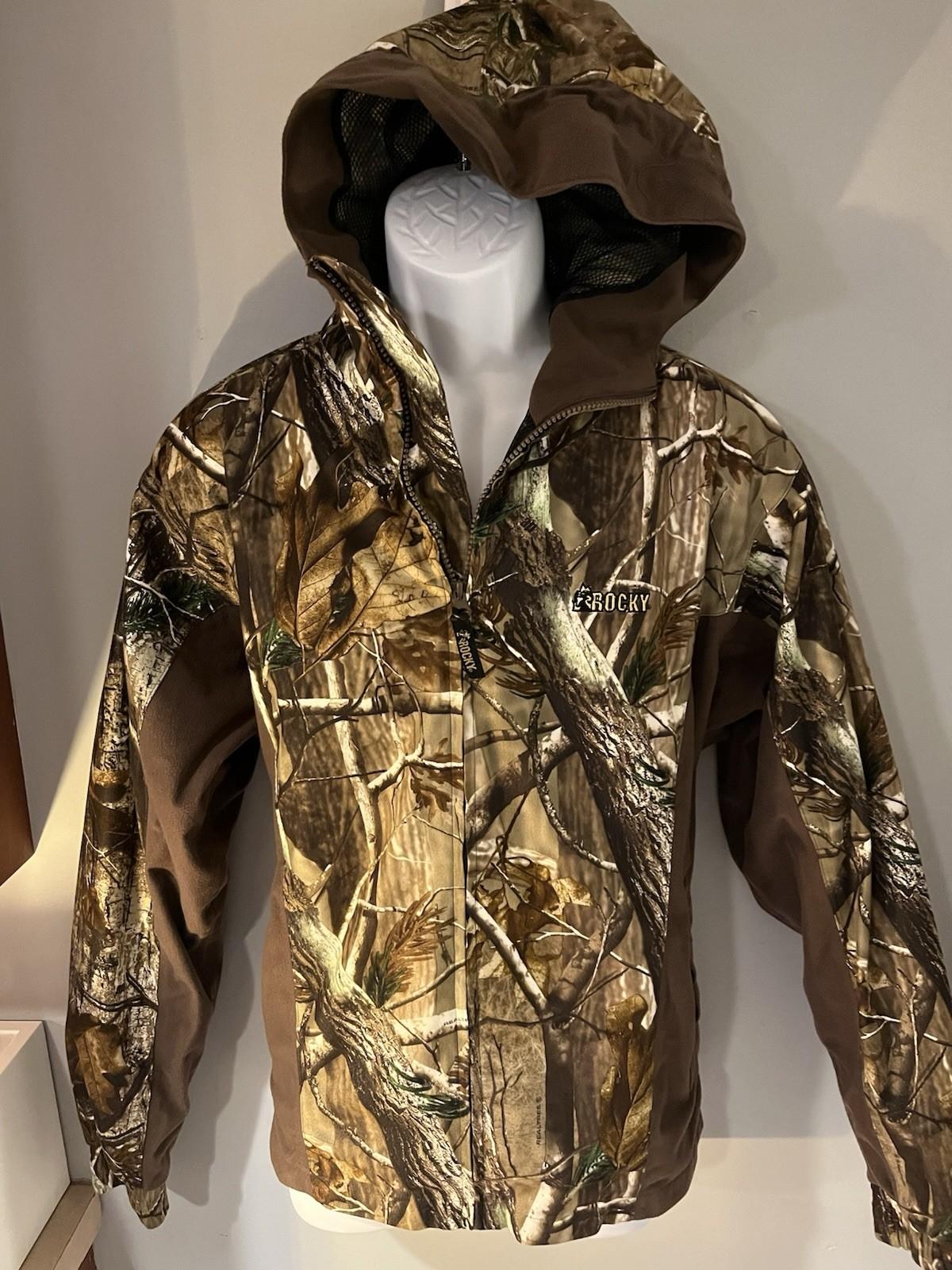 Rocky Size Medium Camo Hooded Jacket Full Zip