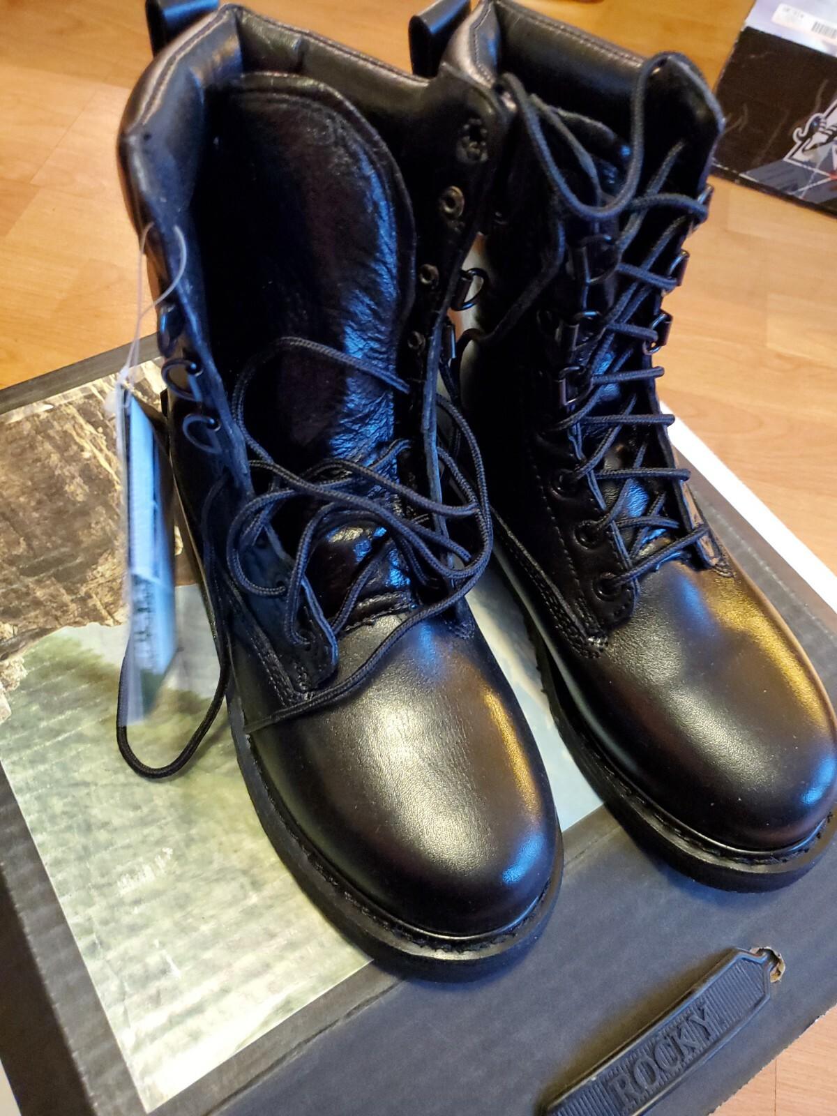 Rocky  WonderBoots 4070 8″ 400g Thinsulate Boot Women’s Size 5 M