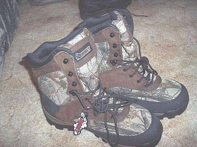 Mens 12 R Rocky Boots Realtree Camo Boots Insulated 400 G Hunting Water Proof