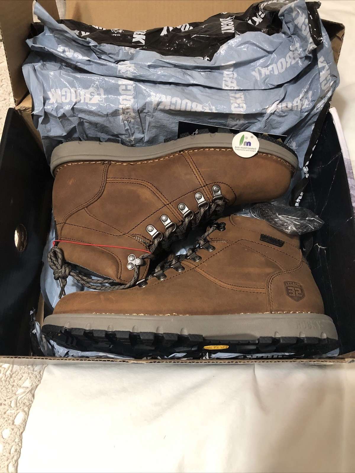 Rocky Boots Legacy 32  Waterproof Work Boot Not Safety Toe 9M New In Box