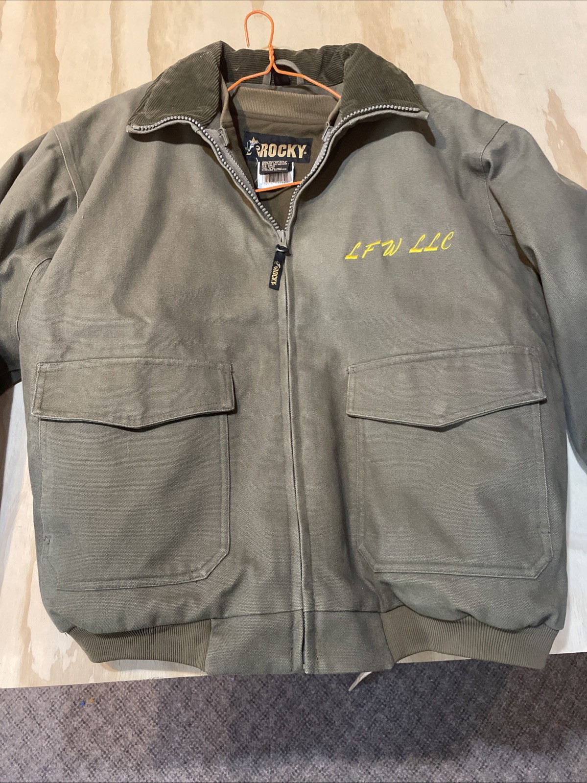 Rocky Waterproof Large Regular Jacket With Thinsulate Liner Very Good Condition