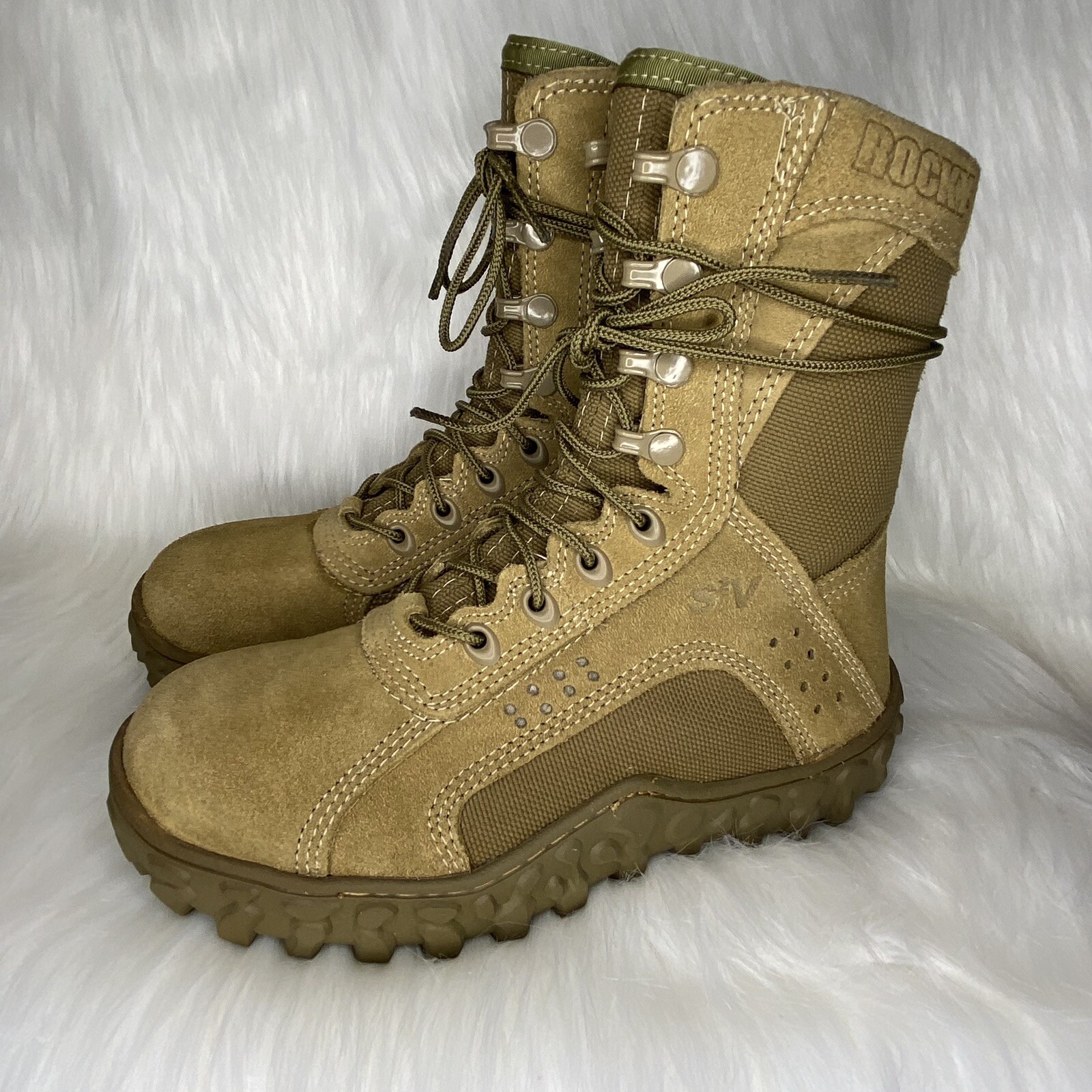 Rocky Military Tactical SV2-Special Ops Desert Coyote Boots Size 4W Vibram Soles