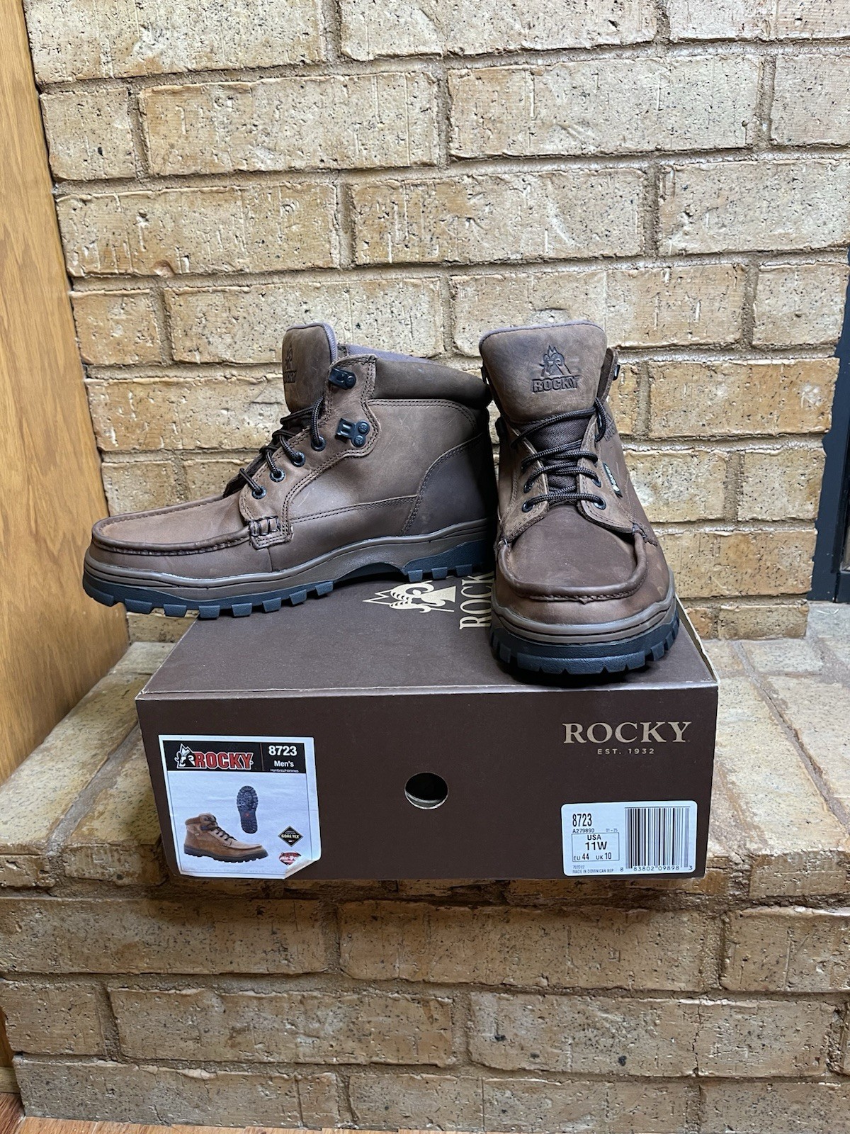 Rocky Outback Gore-Tex Waterproof Hiker Boot Men’s 11W