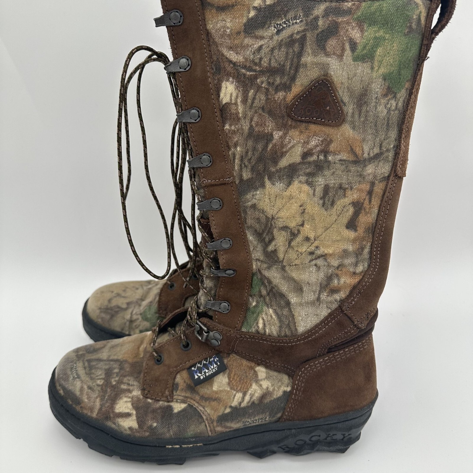Rocky Swat Camo & Leather Hunting Snakebite Boots Size 10 Durable Lace-Up Design