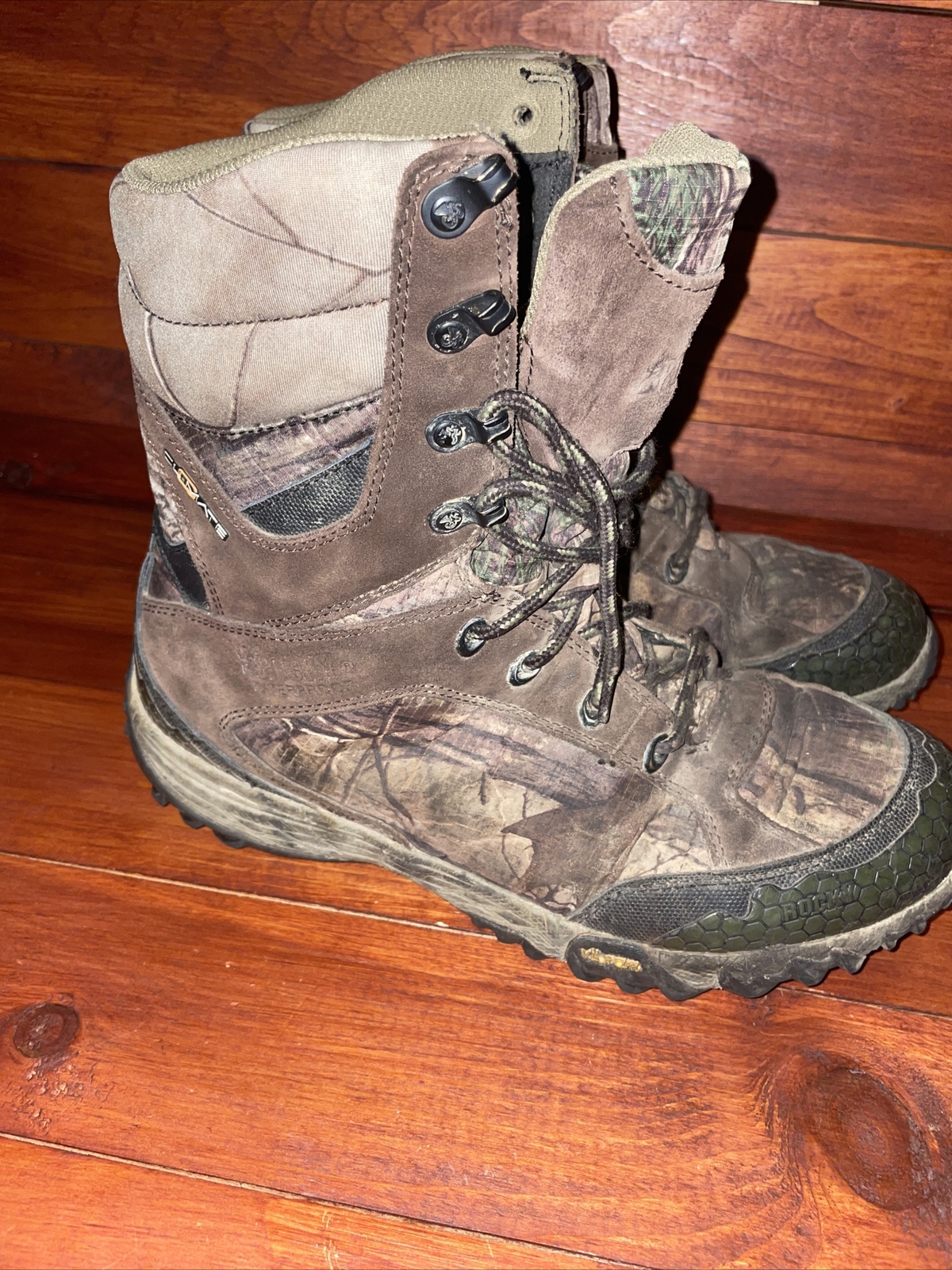 Rocky Silent Stalker Sz 9 Camo 400 Gram Insulated Waterproof Boots Vibram Soles