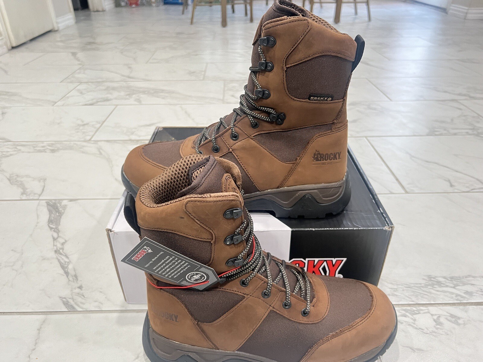 New Rocky Red Mountain Waterproof 400g Insulated Outdoor Men’s Boot Size 12