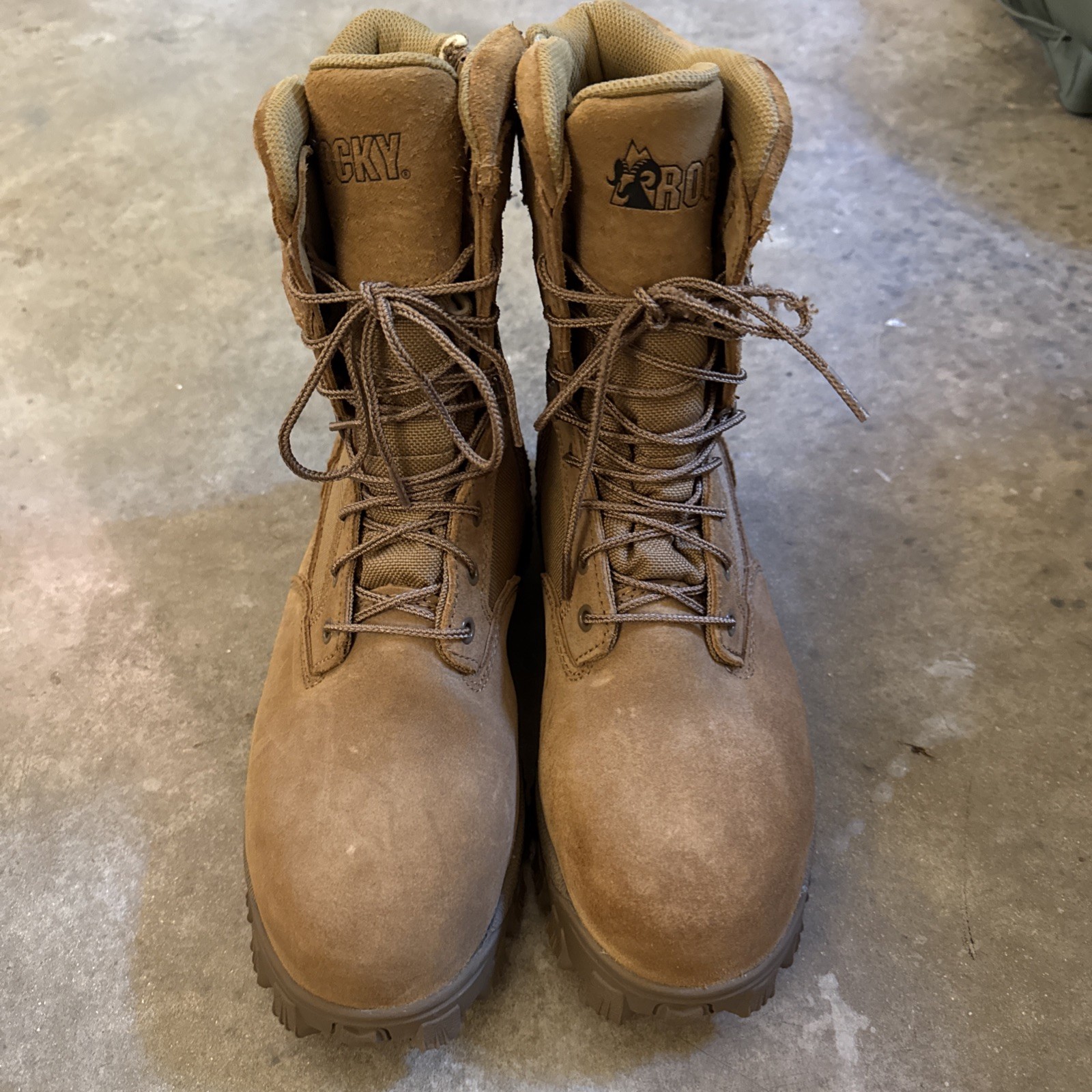 Men’s (9W) Rocky 8″ Alpha Force composite toe duty boot, Coyote Brown