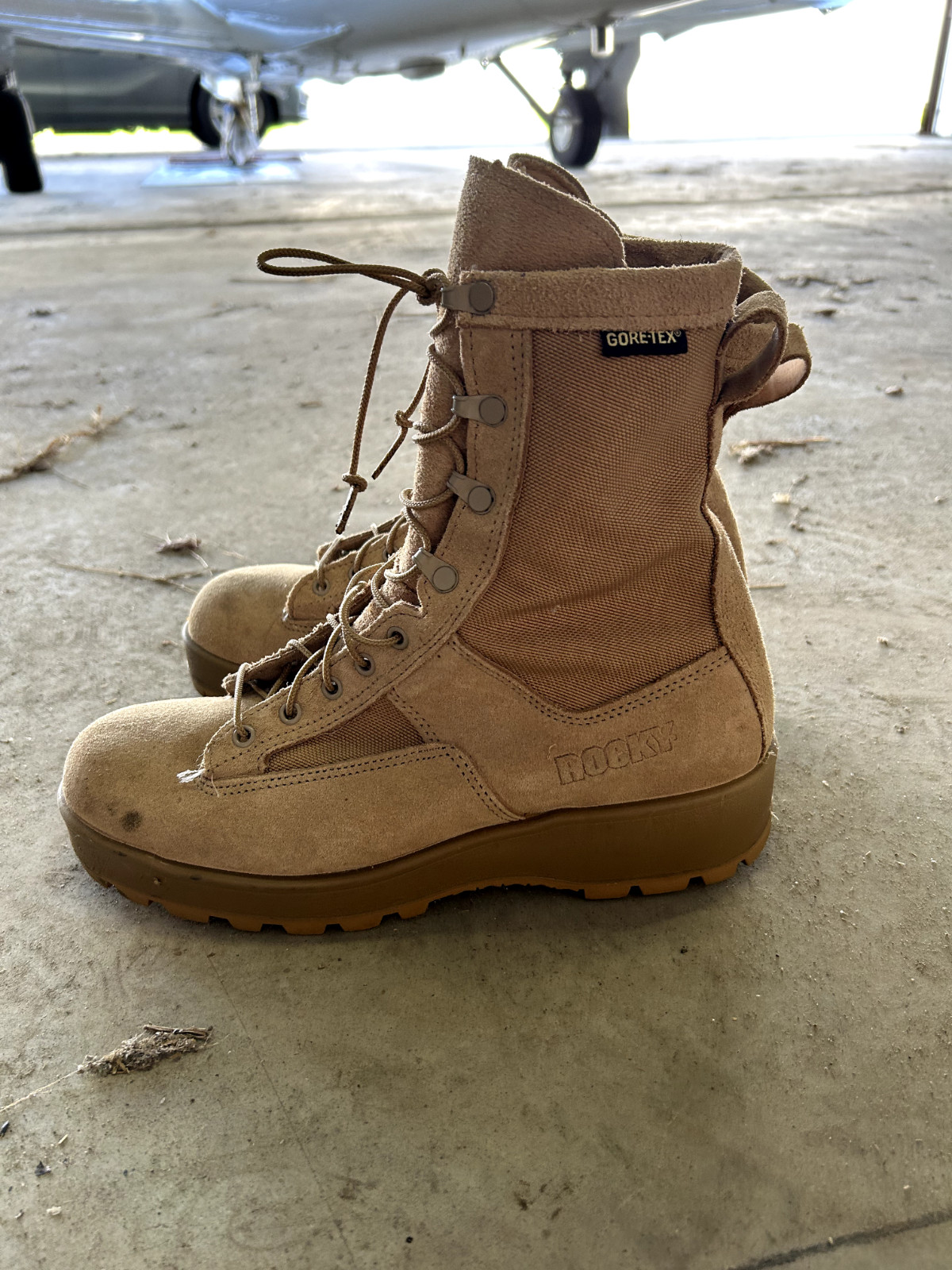 Rocky Non-Insulated Combat Boot Gore-Tex Waterproofing Size 10 Regular