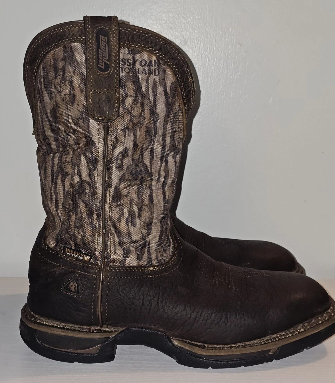 Rocky RKW0358 Long Range 11″ Waterproof Mossy Oak Bottomland Boots Size 7.5M