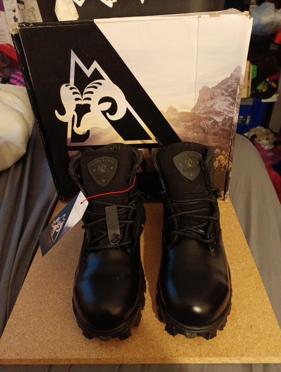 Rocky AlphaForce Waterproof Duty Boot – Composite Toe – Men’s Size 7