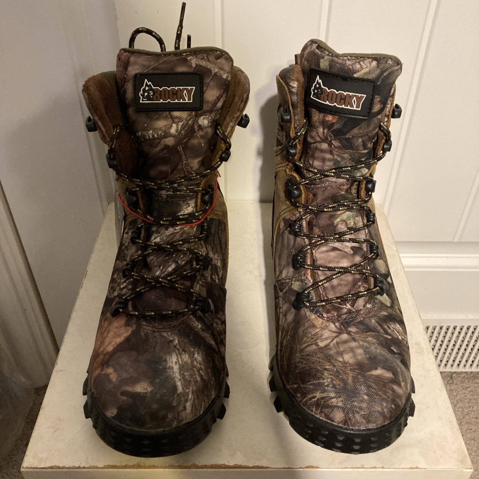 ROCKY SPORT PRO WOMEN’S 800G RKS0490 3M INSULATED WATERPROOF SIZE 7.5 CAMO BOOTS