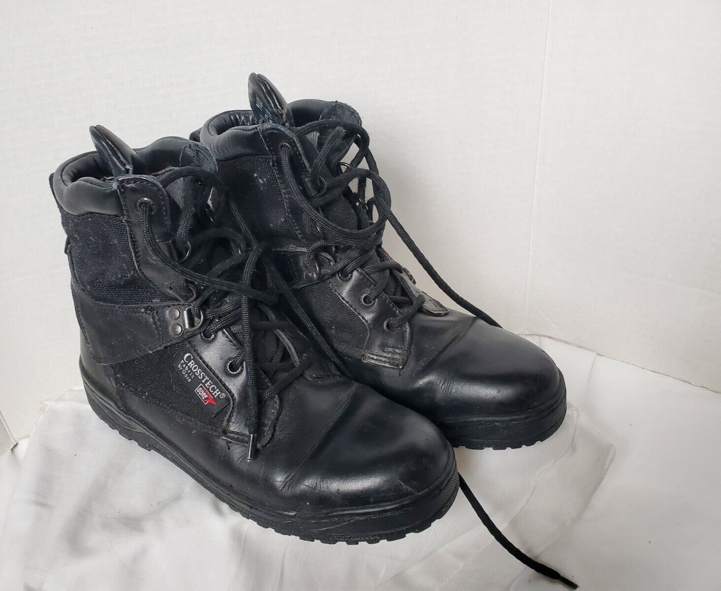 USA made-Rocky boots-woman’s sz 9-Gore tex-leather uppers-in great condition