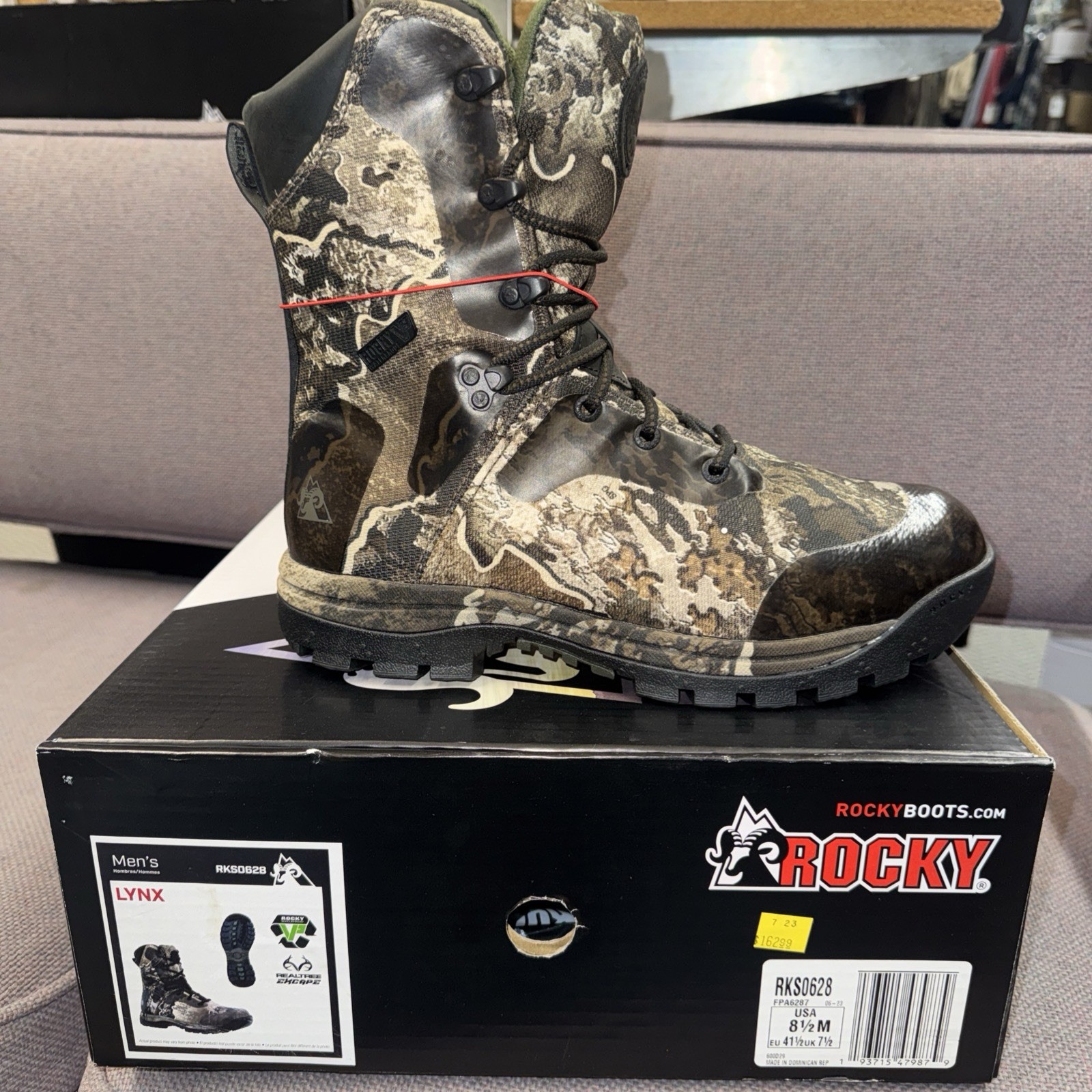 New Men’s Rocky RKS0628 Real Tree Excape Camo “Lynx” 400G 9” Boots Size 9 1/2 M