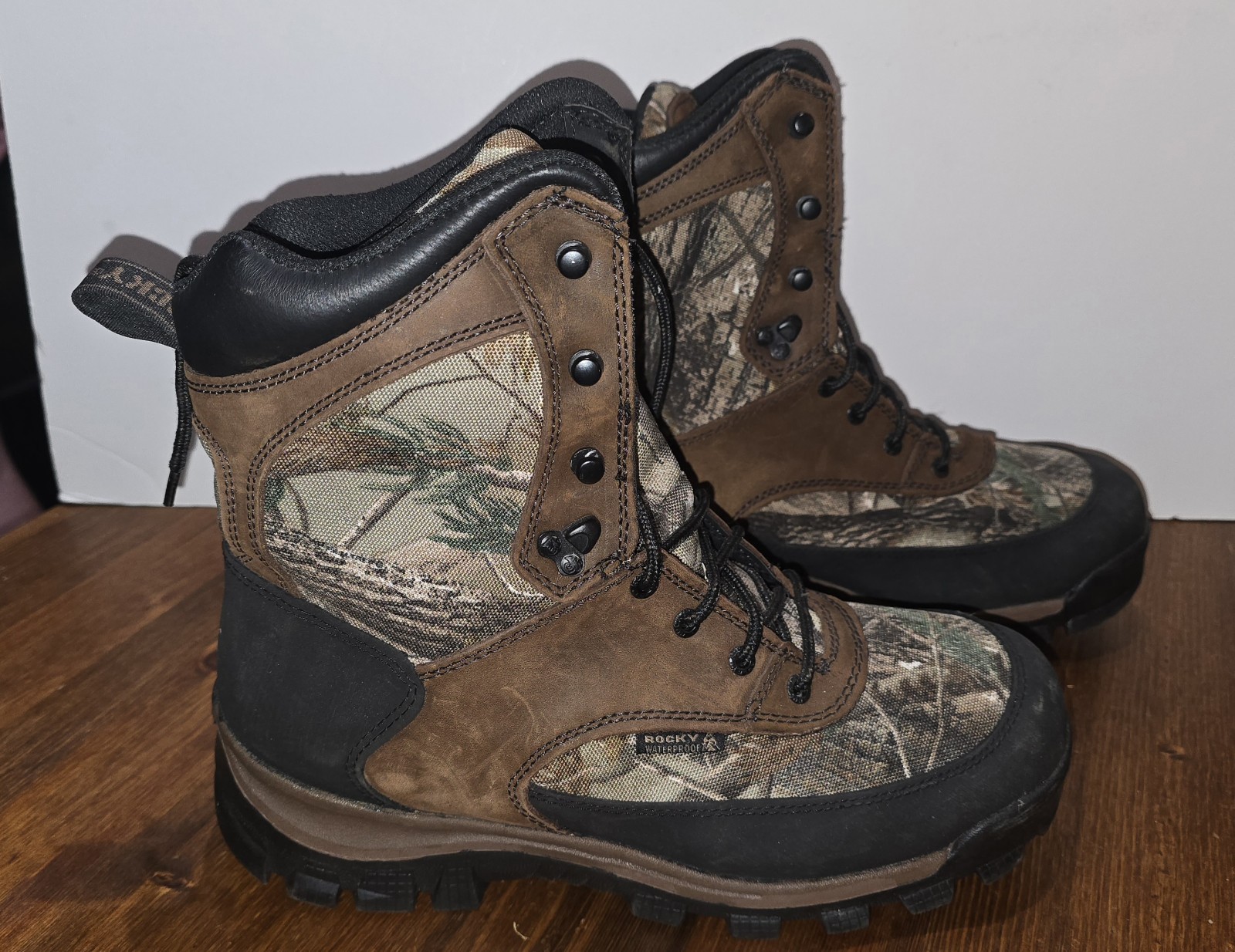ROCKY WATERPROOF 40OG INSULATED OUTDOOR BOOTS 8″ Camo FQ0004754 SIZE 11W